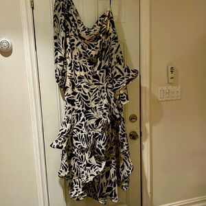 Women’s long andshort dress